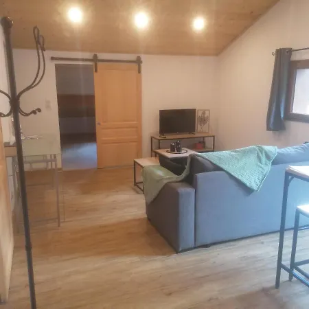 Chaleureux Ла-Плань